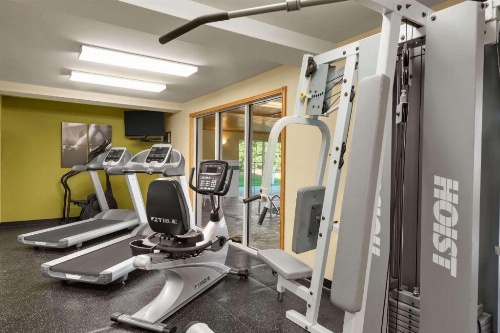 Country Inn & Suites by Radisson, Milwaukee Airport, WI image 18